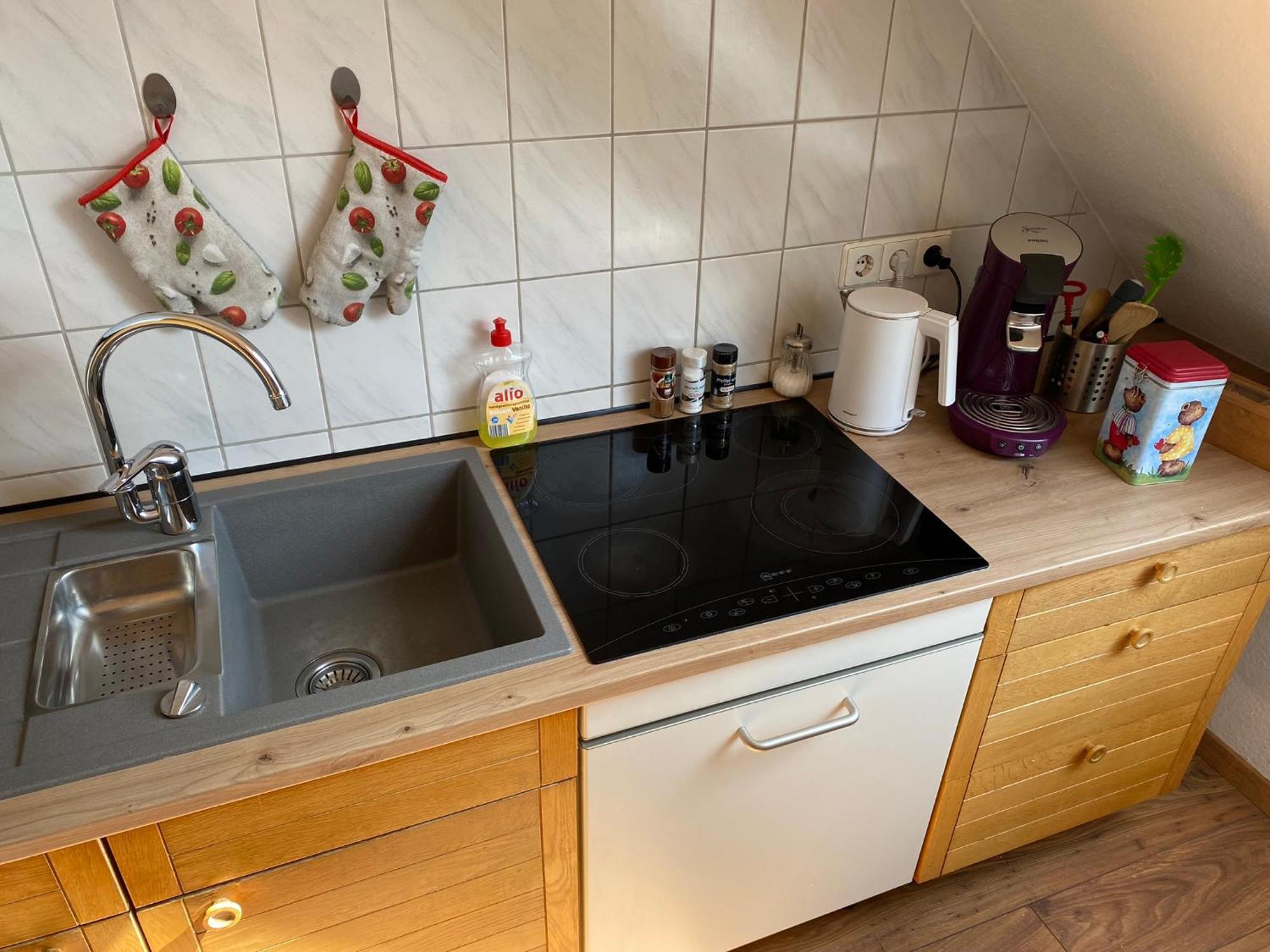 Ruhige Dachgeschosswohnung Seelze Exterior foto